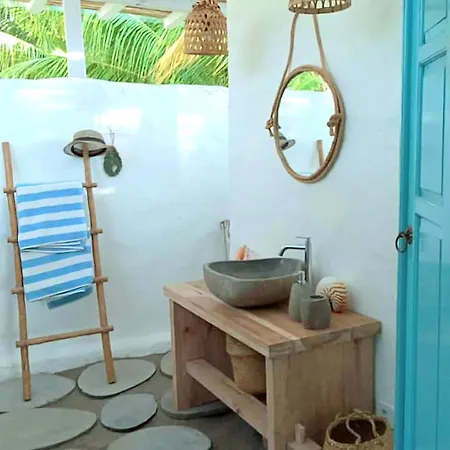 Coconut Garden Beach Resort Maumere Exterior photo